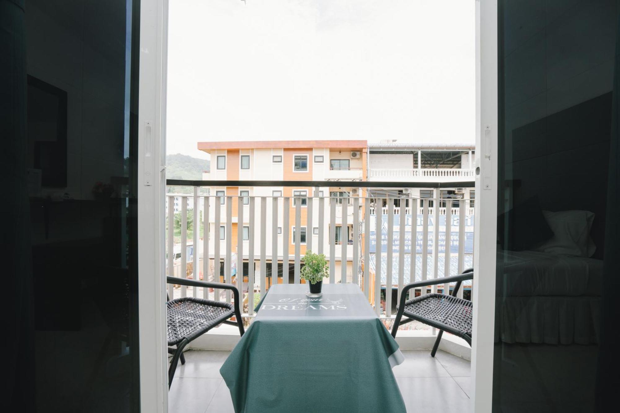Noble House Patong酒店 外观 照片